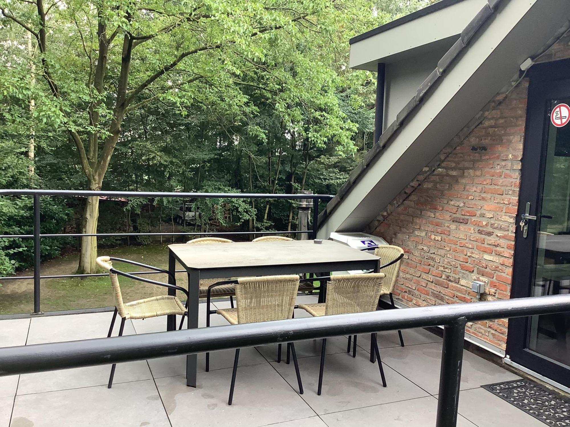 Vakantiewoningeikenhof โลนเดอร์เชล ภายนอก รูปภาพ
